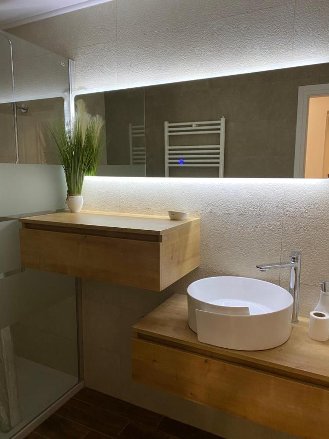 Studio Apartman Avenija *** Slavonski Brod Buitenkant foto